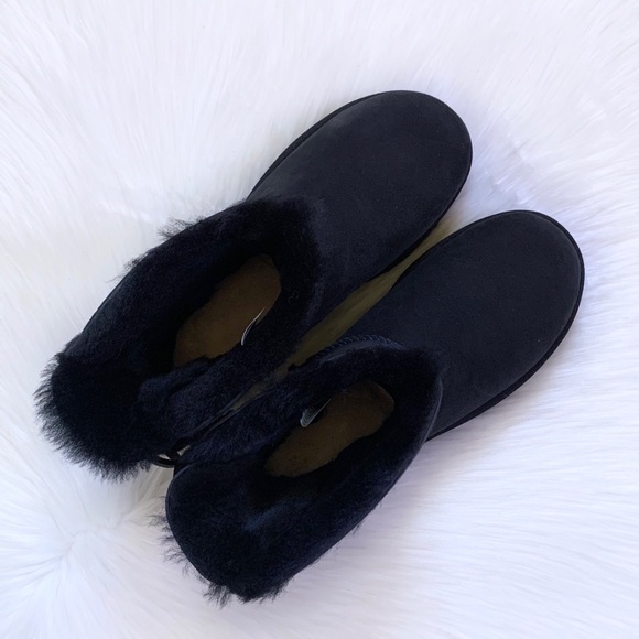 UGG Classic Double Bow Mini Black Boots - Picture 4 of 7